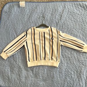 Long sleeve striped shirt